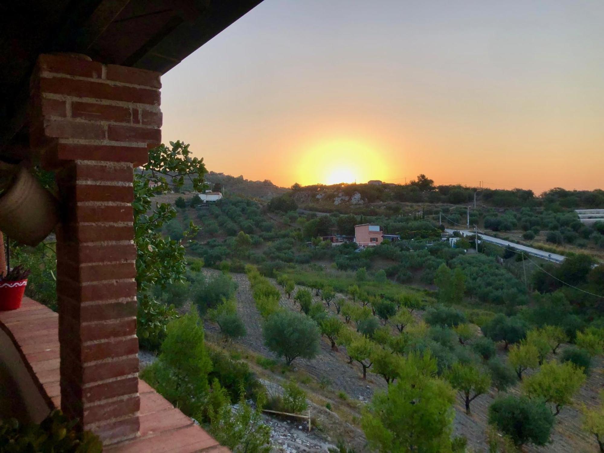 B&B Tenuta La Puntara Кальтаниссетта Экстерьер фото